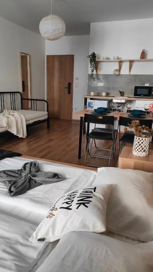 Super Cozy & Central Apartment Budapest Exteriör bild