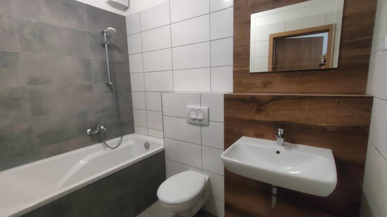 Super Cozy & Central Apartment Budapest Exteriör bild