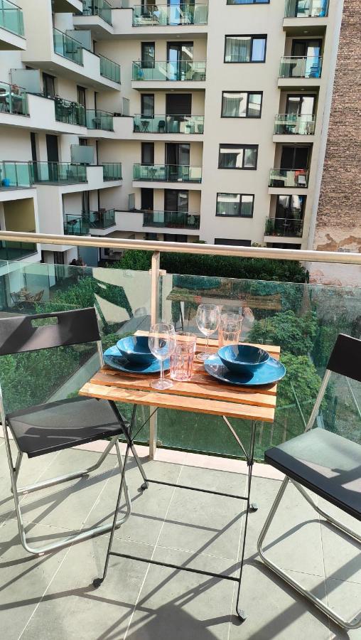 Super Cozy & Central Apartment Budapest Exteriör bild
