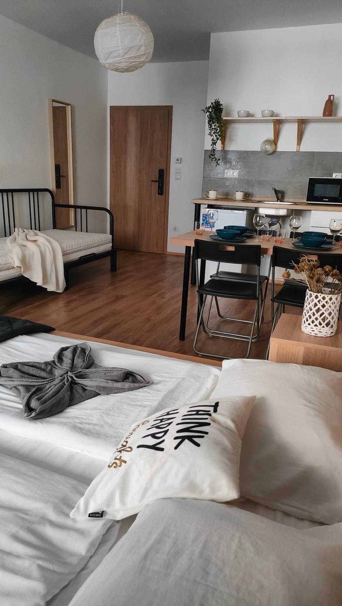 Super Cozy & Central Apartment Budapest Exteriör bild