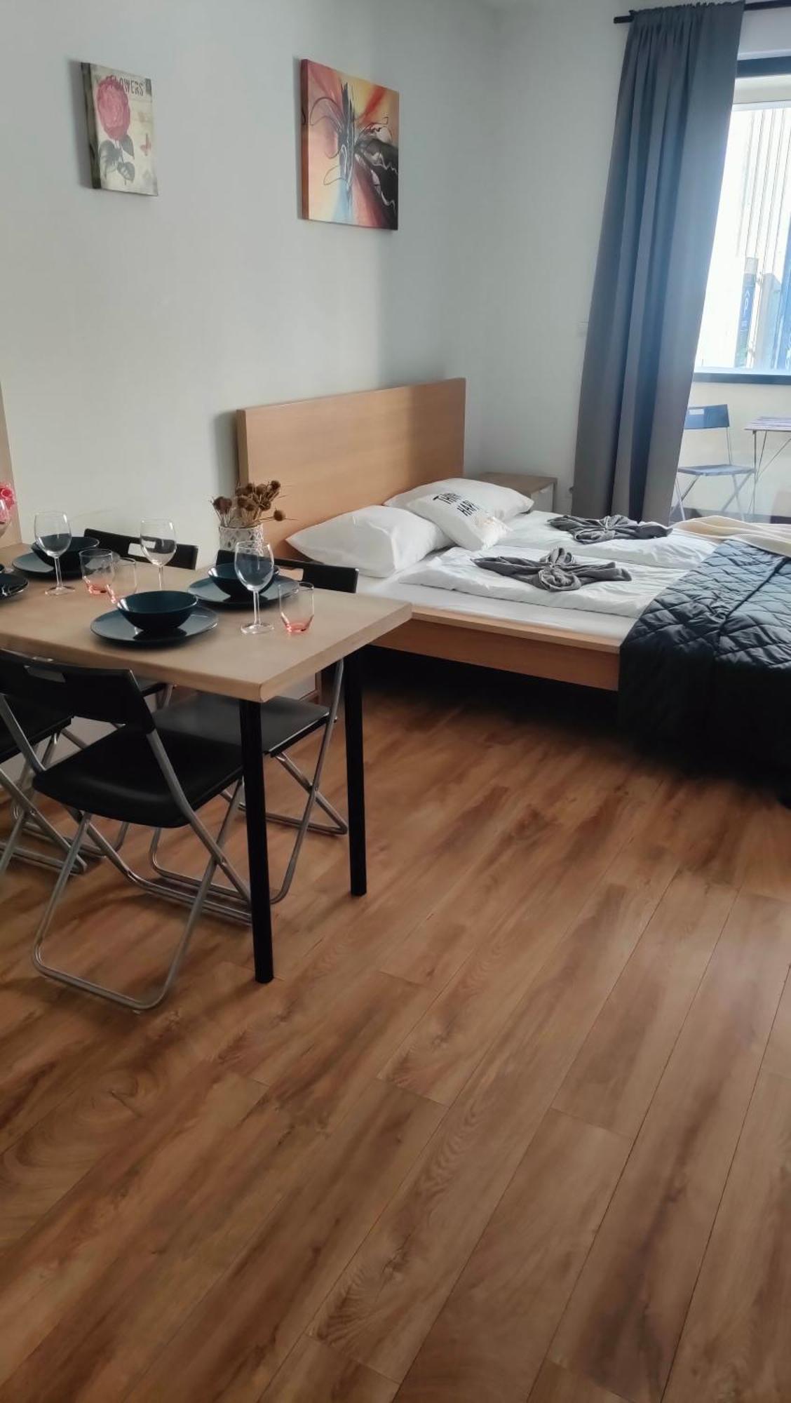 Super Cozy & Central Apartment Budapest Exteriör bild